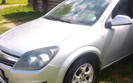 Opel Astra J, 2014 год, 520 000 рублей, 2 фотография