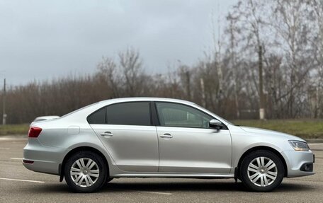 Volkswagen Jetta VI, 2012 год, 1 200 000 рублей, 13 фотография
