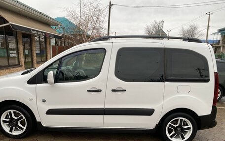 Peugeot Partner II рестайлинг 2, 2014 год, 990 000 рублей, 3 фотография