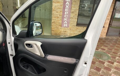 Peugeot Partner II рестайлинг 2, 2014 год, 990 000 рублей, 12 фотография