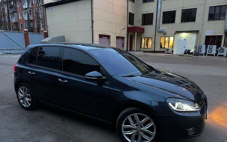 Volkswagen Golf VI, 2011 год, 900 000 рублей, 4 фотография