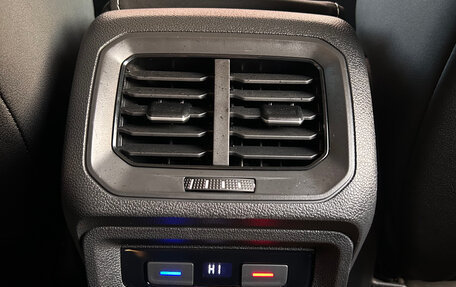 Volkswagen Tiguan II, 2021 год, 3 490 000 рублей, 19 фотография