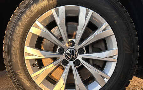 Volkswagen Tiguan II, 2021 год, 3 490 000 рублей, 24 фотография