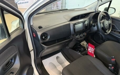 Toyota Vitz, 2019 год, 1 279 000 рублей, 12 фотография