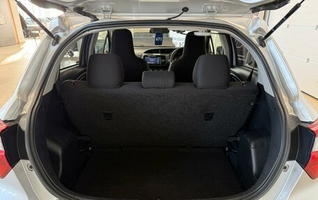 Toyota Vitz, 2019 год, 1 279 000 рублей, 19 фотография