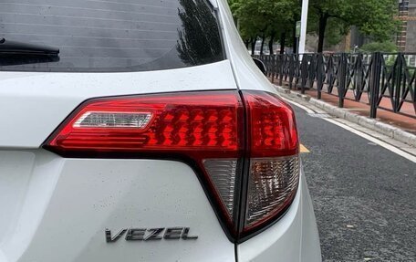 Honda Vezel, 2023 год, 8 фотография