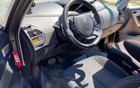 Citroen C4 Picasso II рестайлинг, 2010 год, 575 000 рублей, 9 фотография