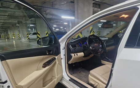 Toyota Camry, 2015 год, 2 250 000 рублей, 11 фотография