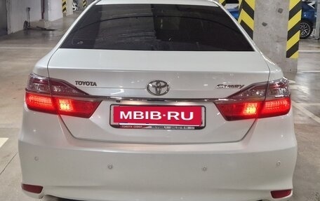 Toyota Camry, 2015 год, 2 250 000 рублей, 7 фотография