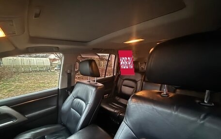 Toyota Land Cruiser 200, 2011 год, 2 850 000 рублей, 17 фотография