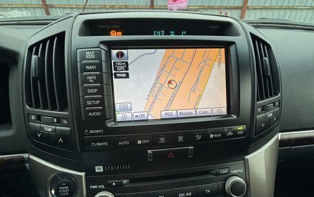 Toyota Land Cruiser 200, 2011 год, 2 850 000 рублей, 23 фотография