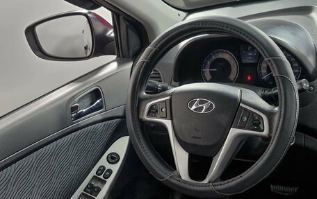 Hyundai Solaris II рестайлинг, 2012 год, 686 000 рублей, 18 фотография