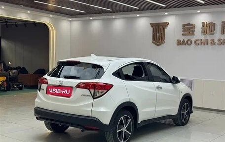 Honda Vezel, 2022 год, 1 520 000 рублей, 5 фотография