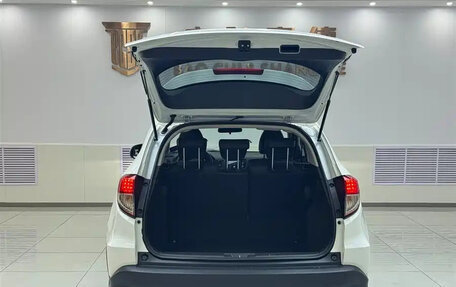 Honda Vezel, 2022 год, 1 520 000 рублей, 7 фотография