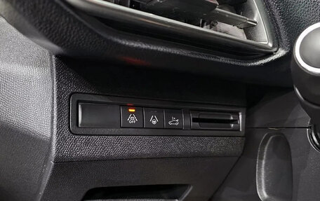 Peugeot 5008 II, 2022 год, 2 150 000 рублей, 6 фотография