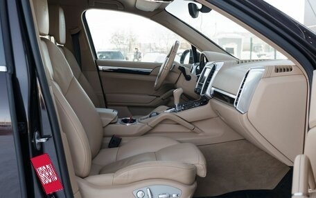 Porsche Cayenne III, 2014 год, 3 150 000 рублей, 23 фотография