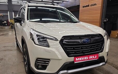 Subaru Forester, 2023 год, 4 800 000 рублей, 1 фотография