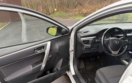 Toyota Corolla, 2014 год, 1 390 000 рублей, 13 фотография