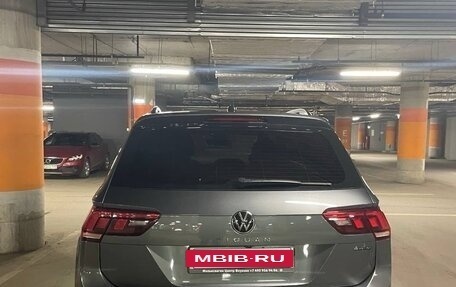 Volkswagen Tiguan II, 2021 год, 3 400 000 рублей, 5 фотография