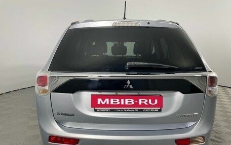 Mitsubishi Outlander III рестайлинг 3, 2012 год, 1 040 000 рублей, 6 фотография