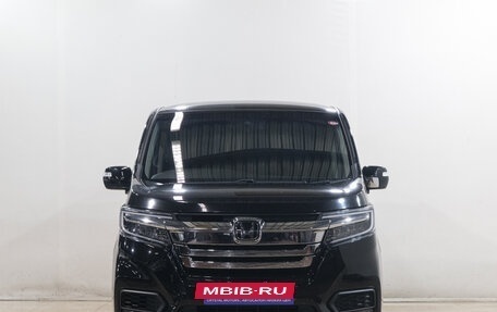 Honda Stepwgn IV, 2019 год, 2 169 000 рублей, 2 фотография