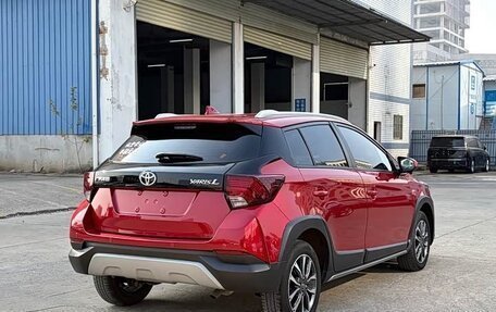 Toyota Yaris XP150 рестайлинг, 2022 год, 1 350 000 рублей, 7 фотография