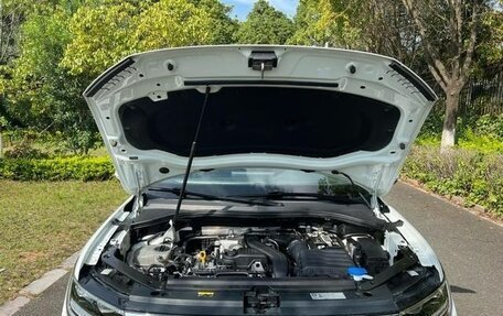 Volkswagen Tiguan II, 2023 год, 2 780 002 рублей, 21 фотография