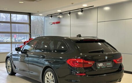 BMW 5 серия, 2019 год, 3 197 000 рублей, 4 фотография