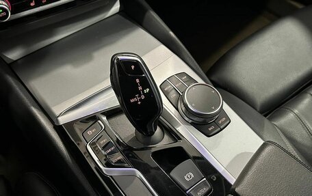 BMW 5 серия, 2019 год, 3 197 000 рублей, 18 фотография