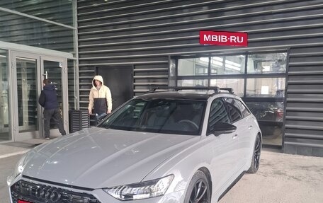 Audi RS 6, 2024 год, 26 000 000 рублей, 25 фотография