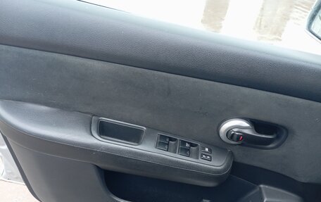 Nissan Tiida, 2011 год, 490 000 рублей, 12 фотография