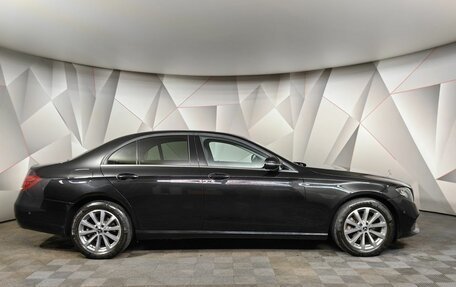 Mercedes-Benz E-Класс, 2018 год, 2 780 000 рублей, 6 фотография