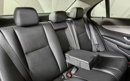 Mercedes-Benz E-Класс, 2018 год, 2 780 000 рублей, 15 фотография