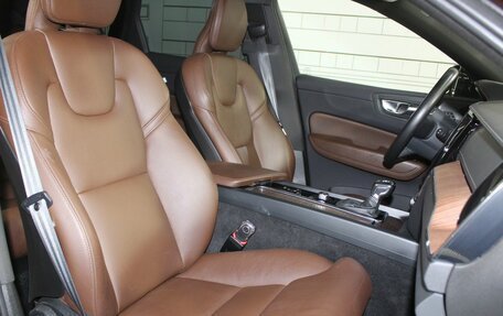 Volvo XC60 II, 2021 год, 4 375 000 рублей, 9 фотография