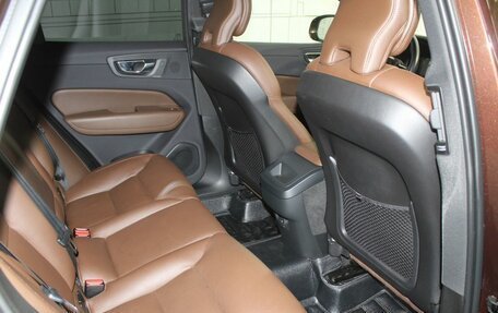 Volvo XC60 II, 2021 год, 4 375 000 рублей, 6 фотография