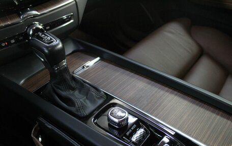 Volvo XC60 II, 2021 год, 4 375 000 рублей, 24 фотография