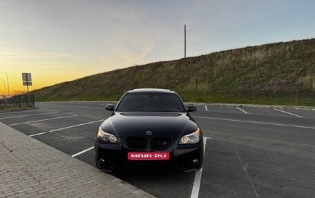 BMW 5 серия, 2004 год, 1 210 000 рублей, 1 фотография