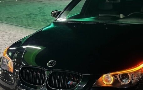 BMW 5 серия, 2004 год, 1 210 000 рублей, 2 фотография