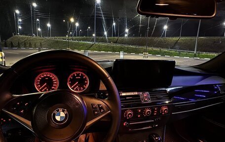 BMW 5 серия, 2004 год, 1 210 000 рублей, 10 фотография