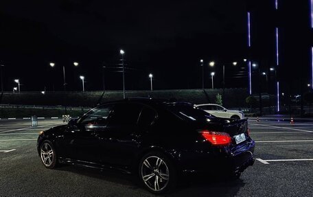 BMW 5 серия, 2004 год, 1 210 000 рублей, 12 фотография