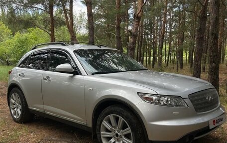 Infiniti FX I, 2006 год, 1 100 000 рублей, 3 фотография