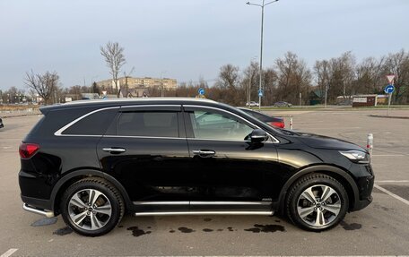 KIA Sorento III Prime рестайлинг, 2018 год, 3 700 000 рублей, 28 фотография