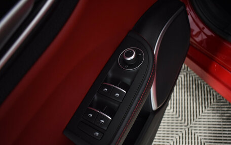 Alfa Romeo Giulia II, 2020 год, 3 300 000 рублей, 20 фотография