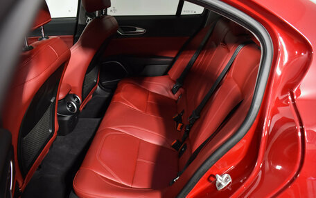 Alfa Romeo Giulia II, 2020 год, 3 300 000 рублей, 14 фотография