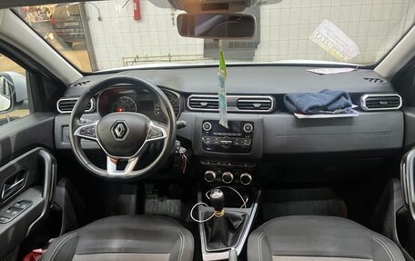 Renault Duster, 2022 год, 1 500 000 рублей, 3 фотография