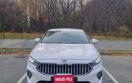 KIA K7, 2019 год, 1 600 000 рублей, 2 фотография