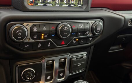 Jeep Wrangler, 2019 год, 4 250 000 рублей, 6 фотография