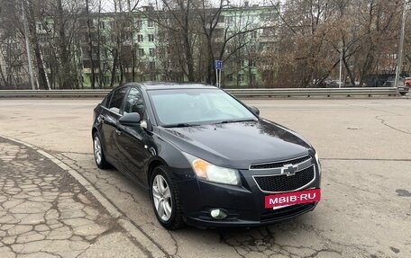 Chevrolet Cruze II, 2012 год, 700 000 рублей, 3 фотография