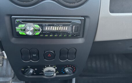 Renault Logan I, 2011 год, 640 000 рублей, 11 фотография