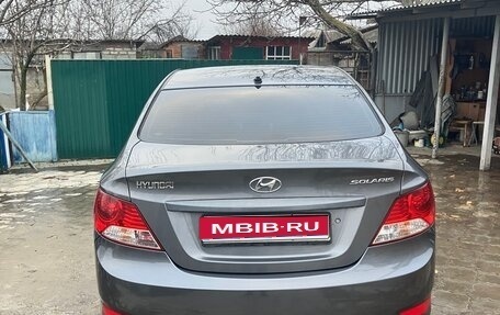 Hyundai Solaris II рестайлинг, 2012 год, 840 000 рублей, 1 фотография